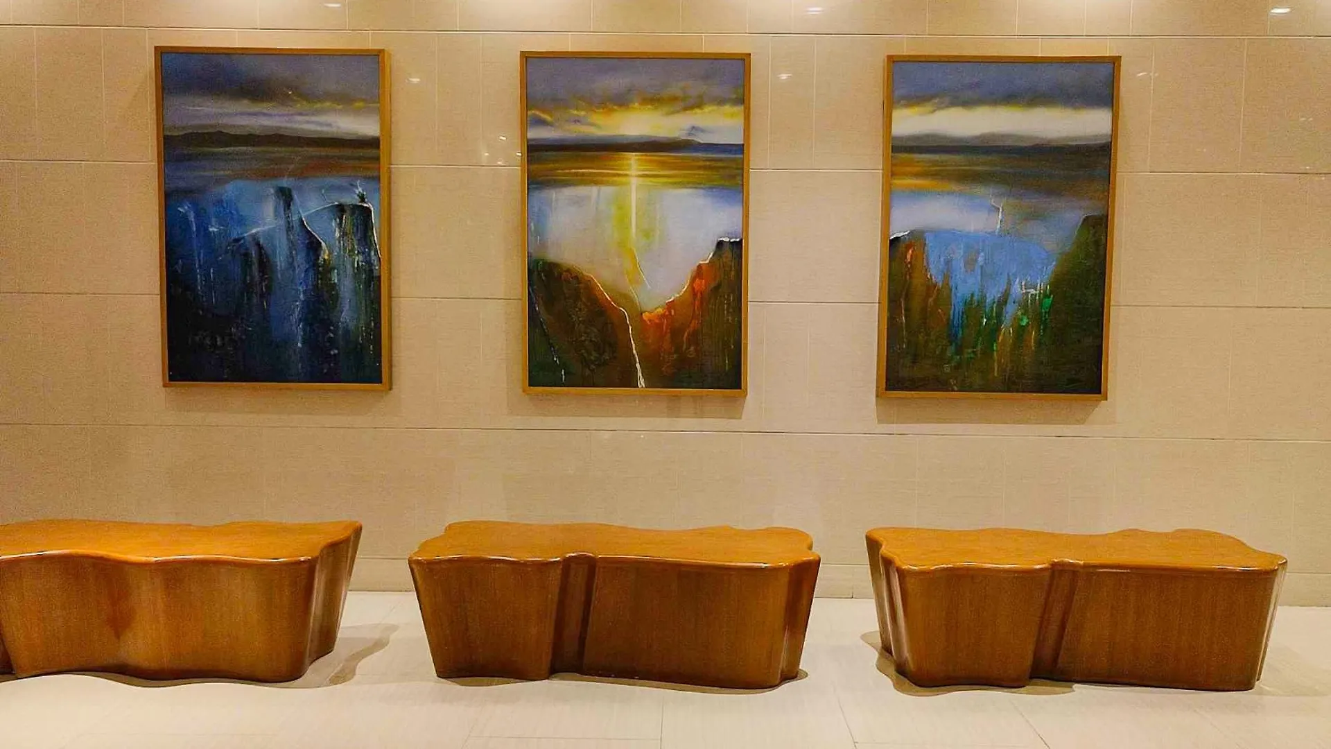 Aparthotel Premier Staycation At Shore 1 Moa By Zurich Property Management Manila Philippines
