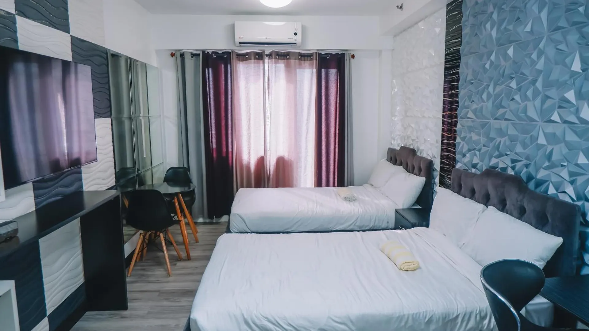 Aparthotel Premier Staycation At Shore 1 Moa By Zurich Property Management Manila